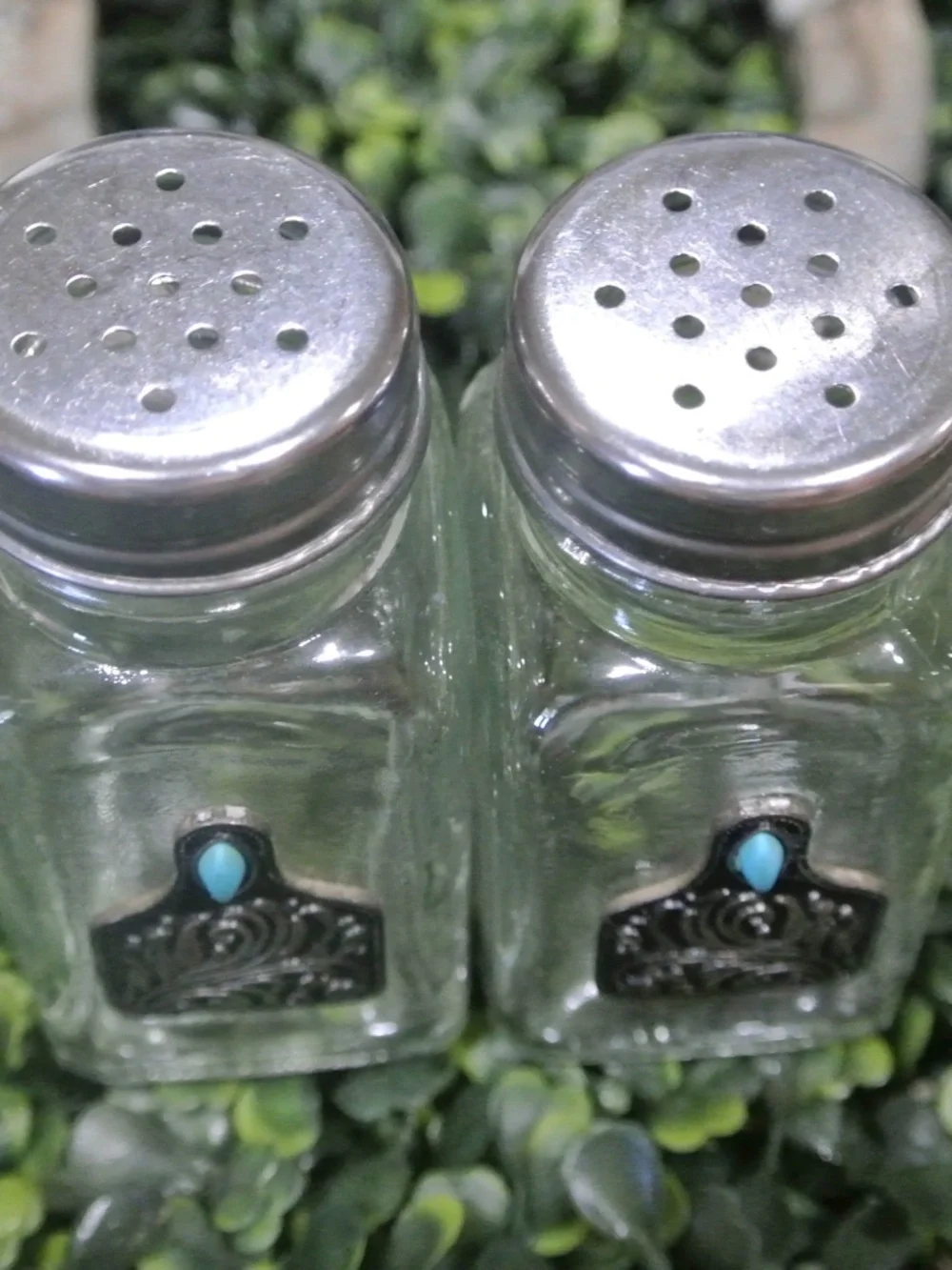 HANDMADE CATTLE TAG WITH TURQUOISE SALT AND PEPPER SHAKERS